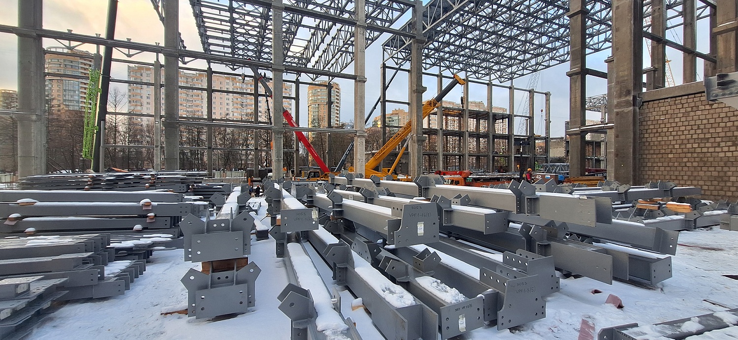 Construction crews are actively installing metal structures at the Gorky Film Studio